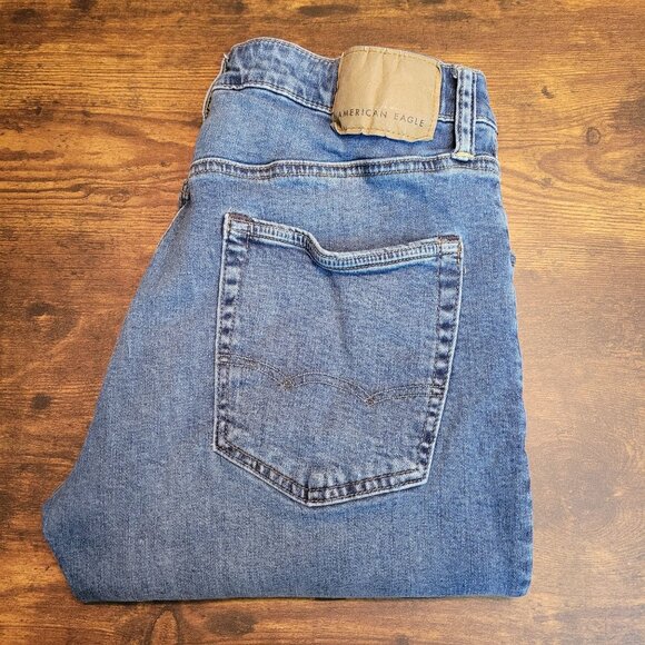 American Eagle Jeans Mens 32x32 Measures 32x31 Next Level Athletic Skinny - Picture 3 of 11